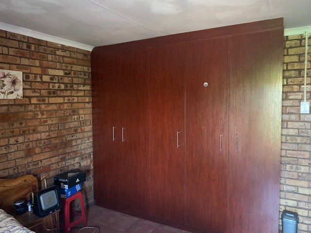 5 Bedroom Property for Sale in Kuruman Northern Cape
